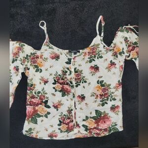 Ambiance White and Pink Ruffled Crop Top Size L